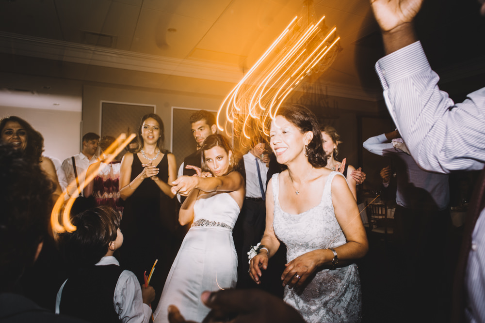 toasts at Wedgewood Country Club wedding photography in Columbus