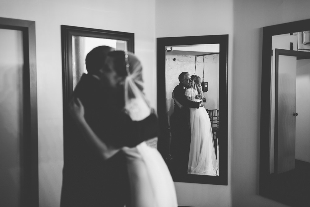 bride seeing her dad for the first time at a via vecchia winery wedding photography