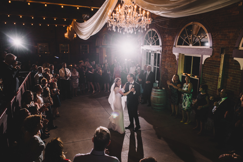 bride and groom having their first dance at a via vecchia winery jewish wedding photography