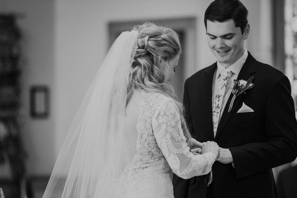 St. Francic of Assisi wedding in Columbus ohio exchanging rings