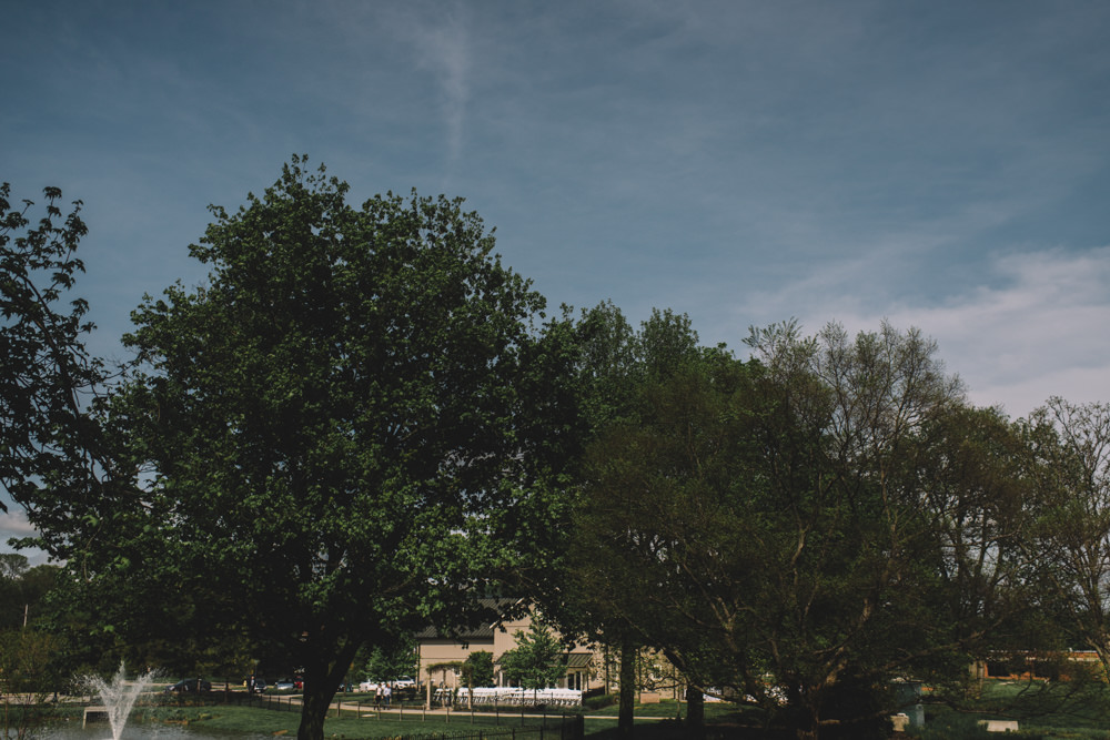 Amelito Mirolo Barn wedding photography in columbus ohio