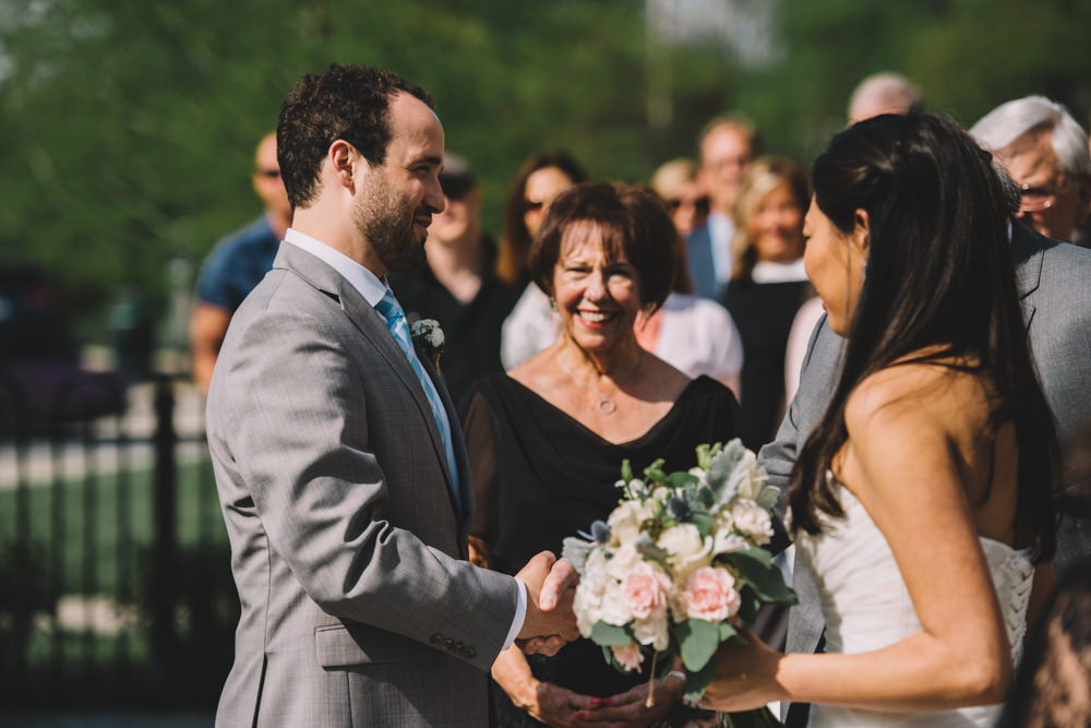 Amelito Mirolo Barn wedding photography in columbus ohio