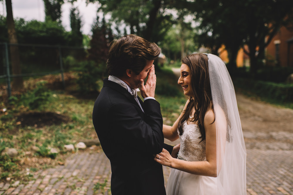 columbus ohio bride and groom first look